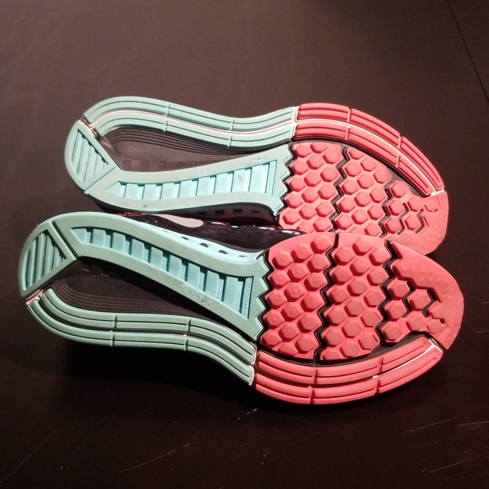 mens zoom structure 18